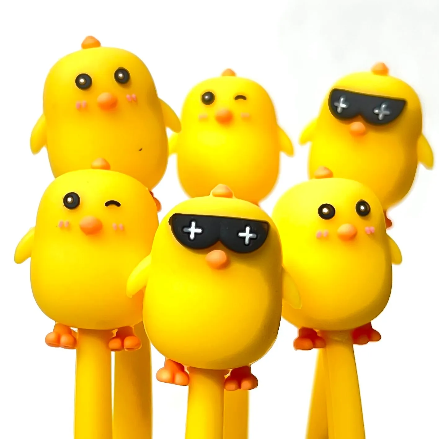 22499 CUTE CHICKS WIGGLE GEL PEN-48