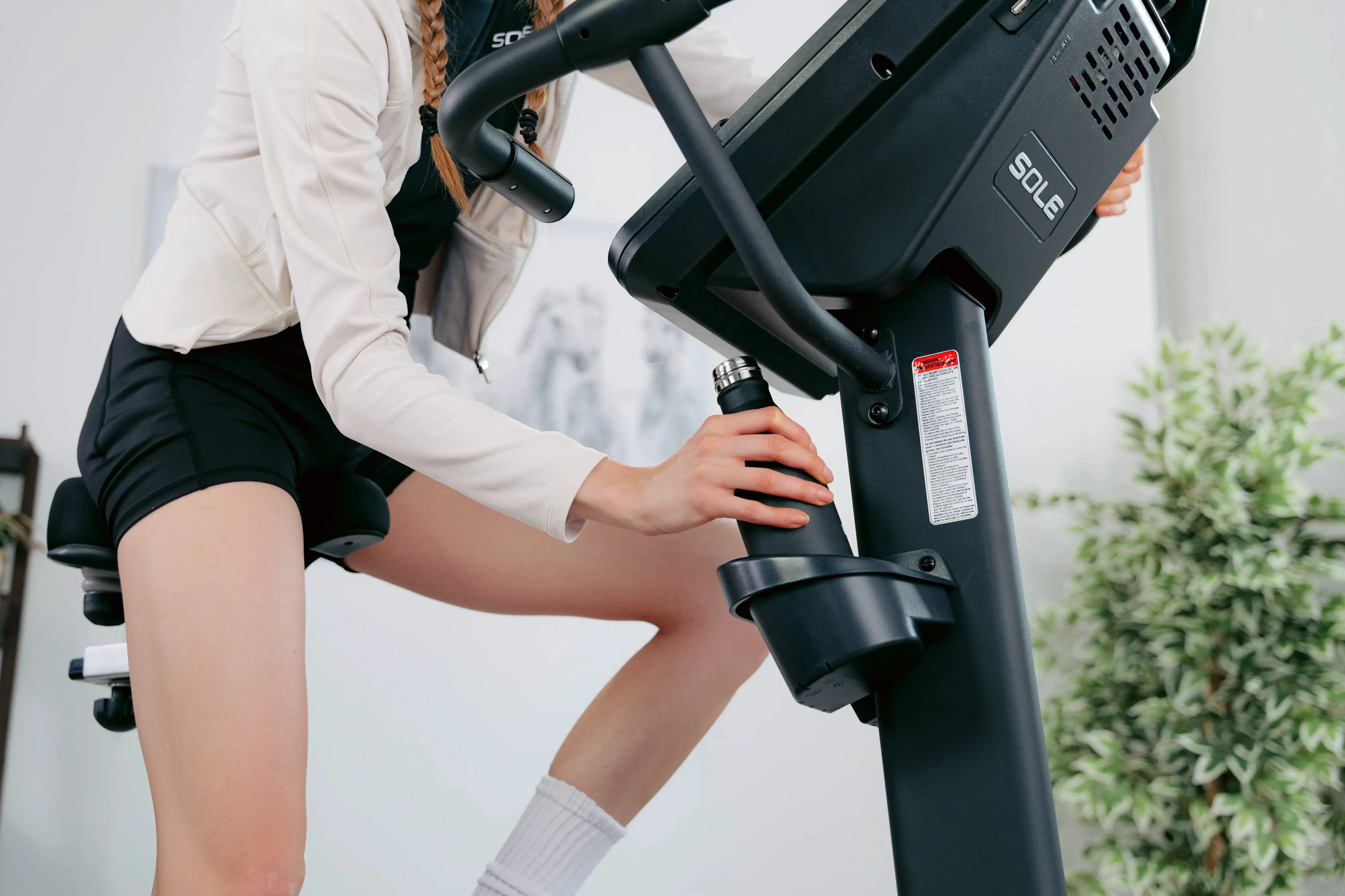 SOLE B94 Exercise Bike